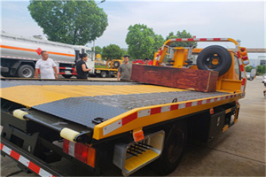 安福附近拖车电话号码服务